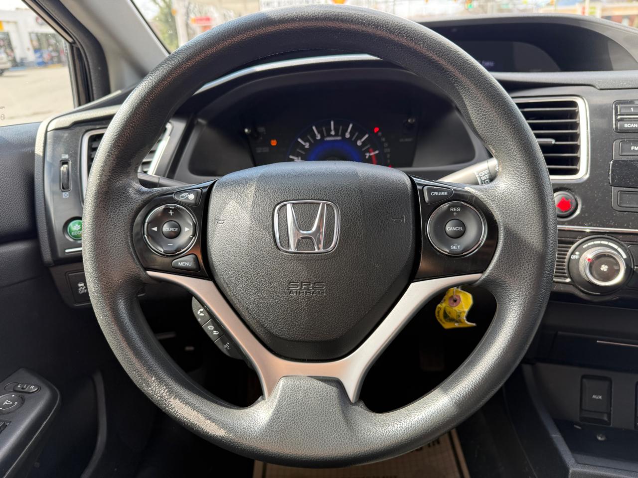 Honda Civic LX Sedan 5-Speed AT 2013