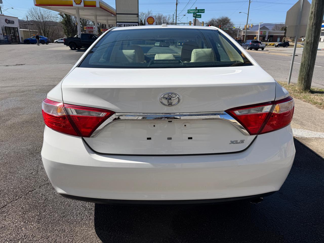 Toyota Camry XLE 2016