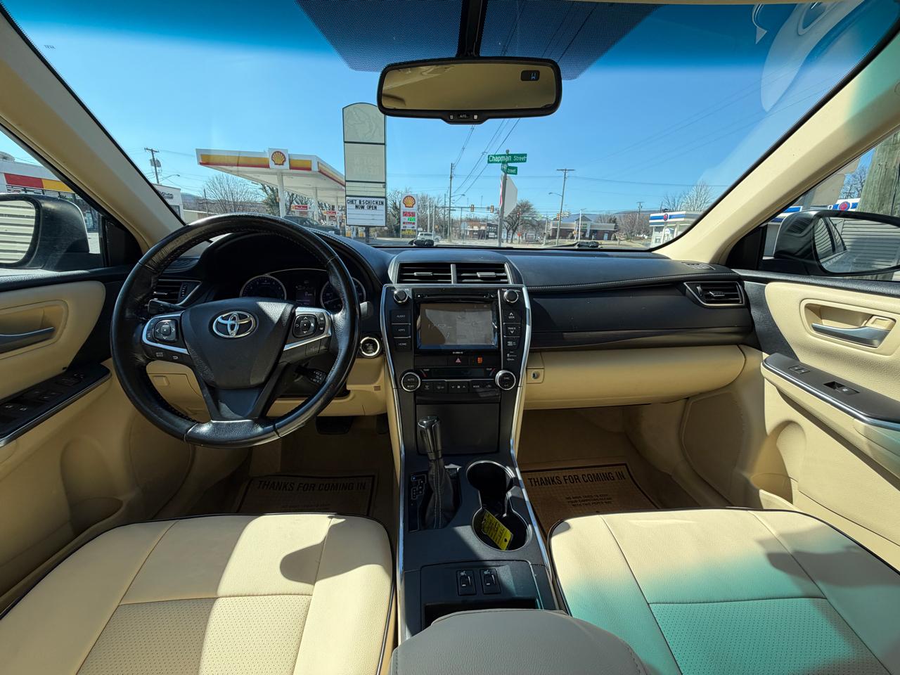 Toyota Camry XLE 2016