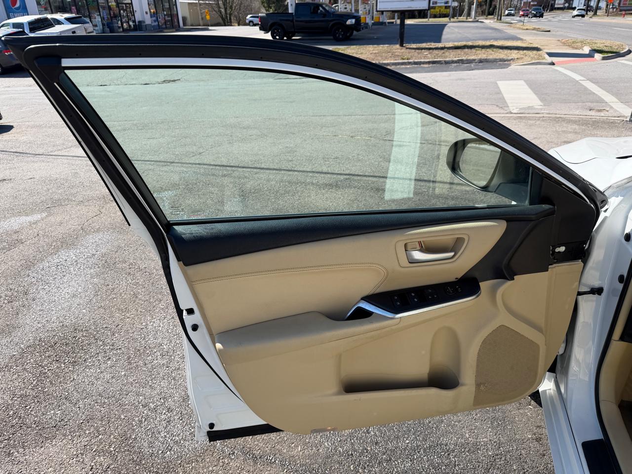 Toyota Camry XLE 2016