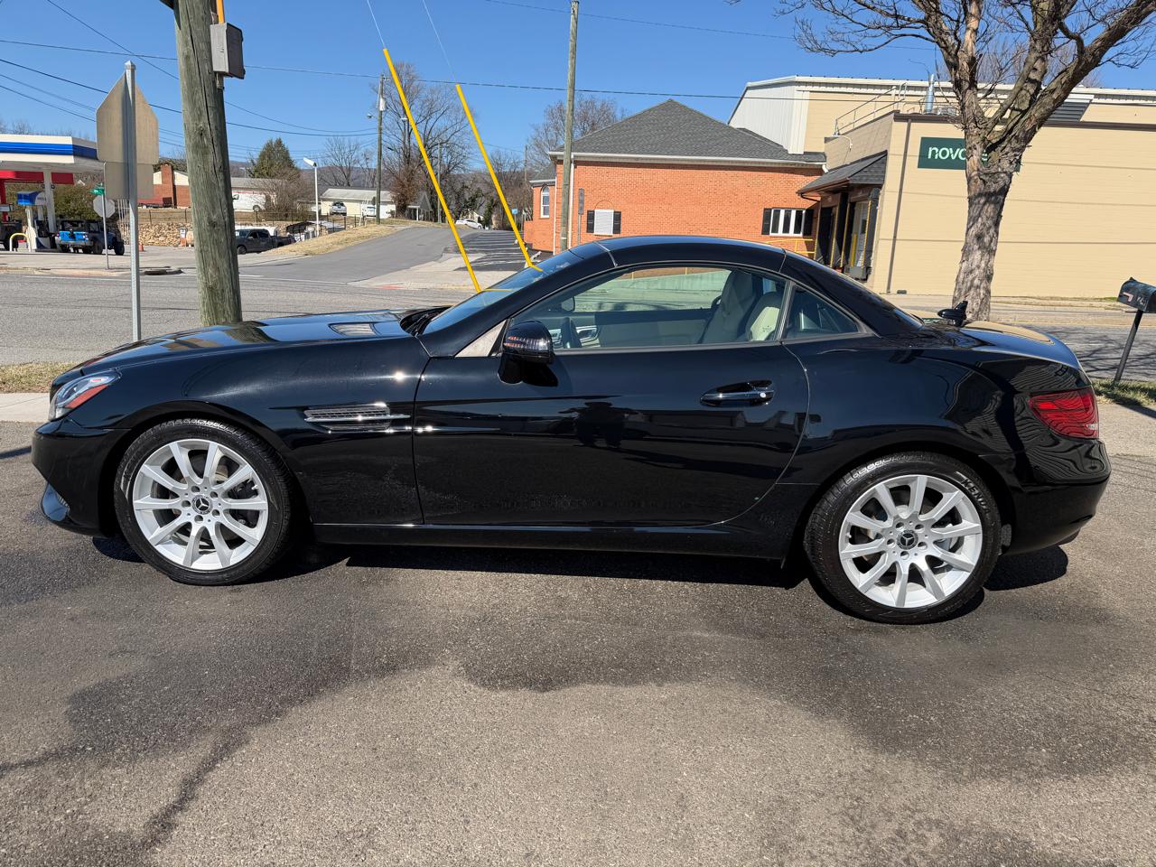 Mercedes-Benz SLC-Class SLC300 2018