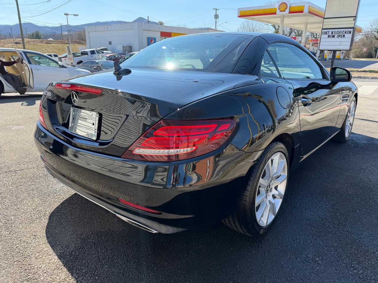 Mercedes-Benz SLC-Class SLC300 2018
