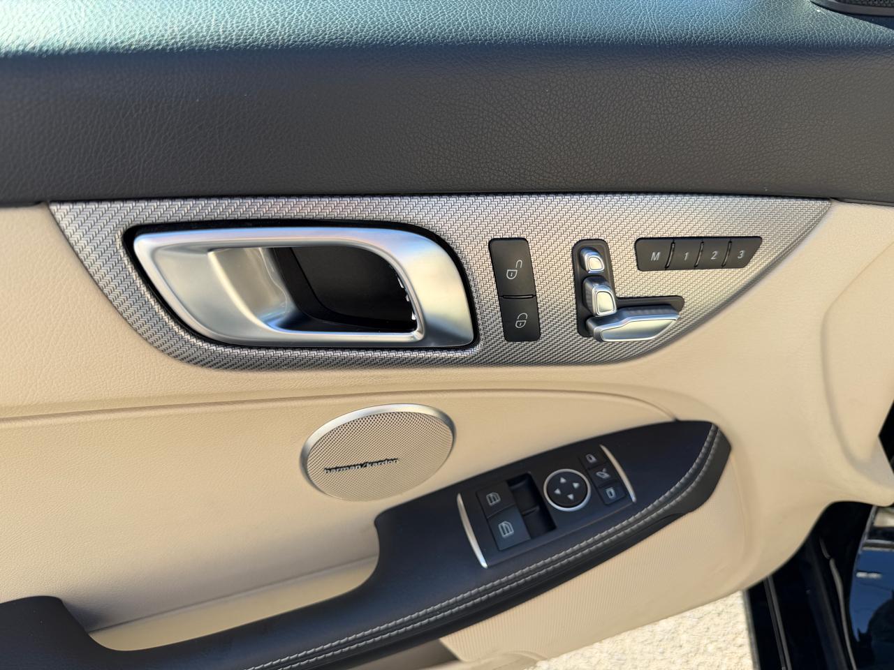 Mercedes-Benz SLC-Class SLC300 2018