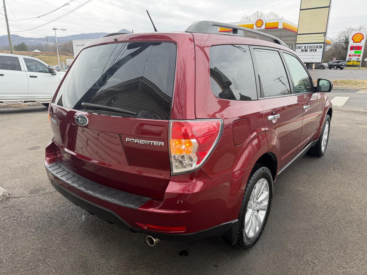 Subaru Forester 2.5X Premium 2013