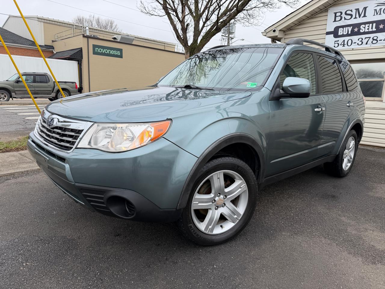 Subaru Forester 2.5X Premium 2010