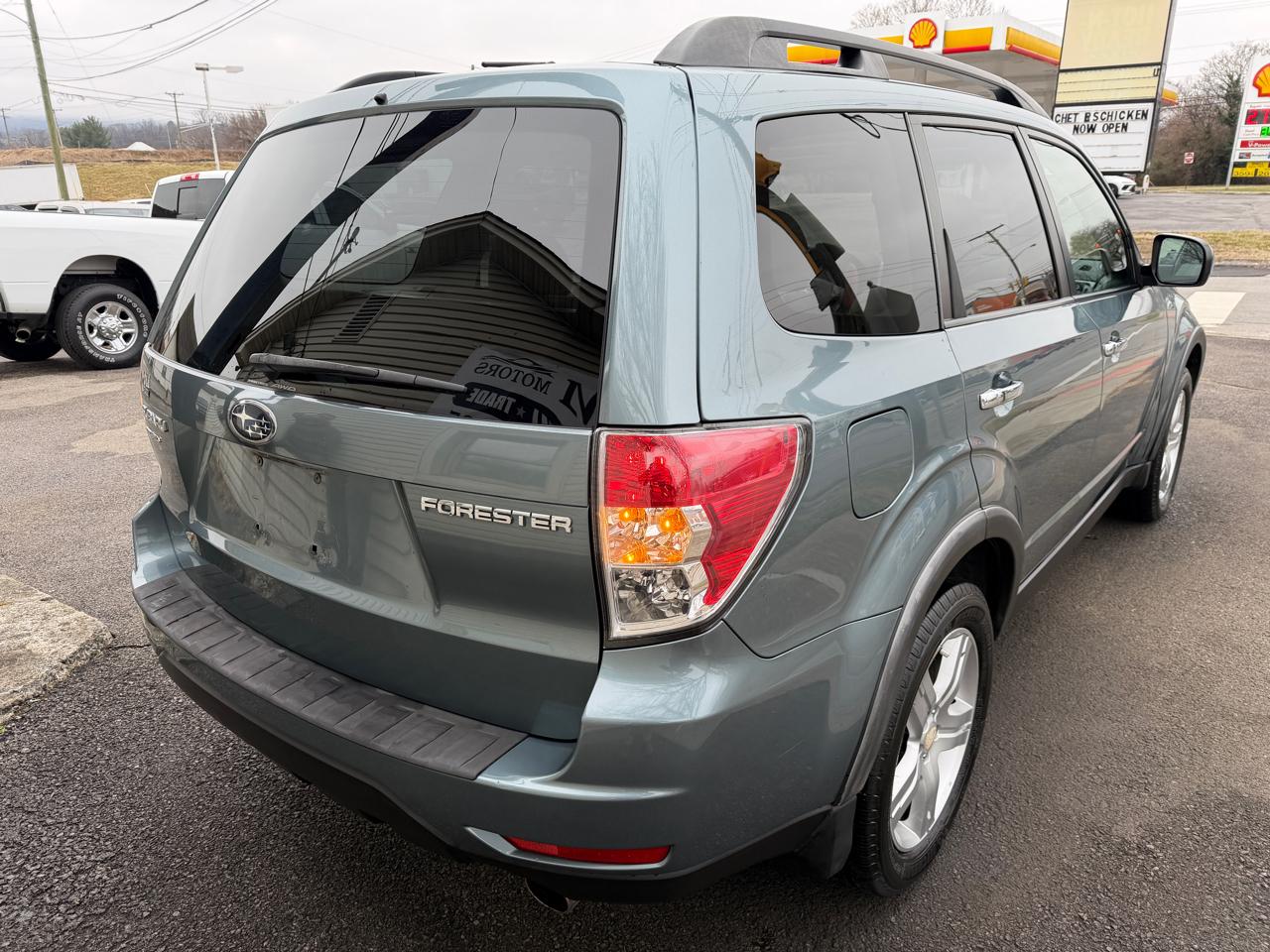 Subaru Forester 2.5X Premium 2010