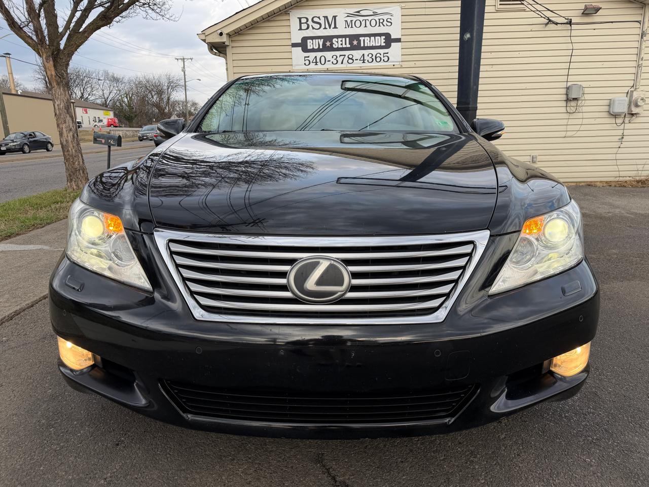 Lexus LS 460 L Luxury Sedan AWD 2012