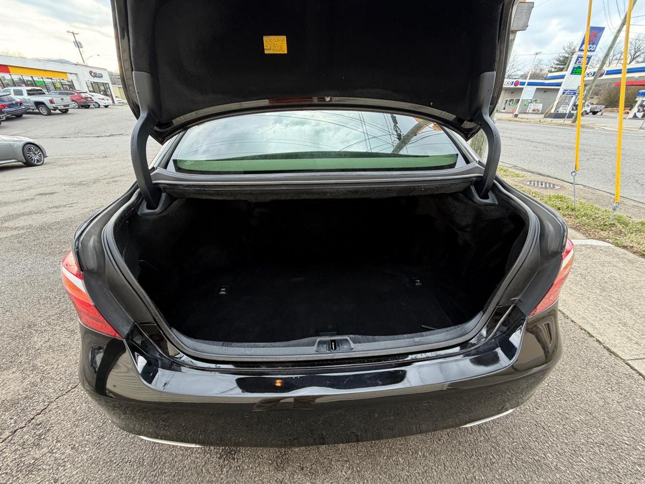 Lexus LS 460 L Luxury Sedan AWD 2012