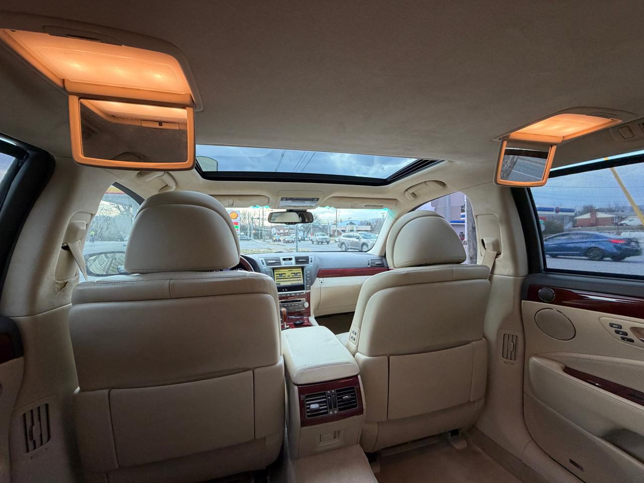 Lexus LS 460 L Luxury Sedan AWD 2012