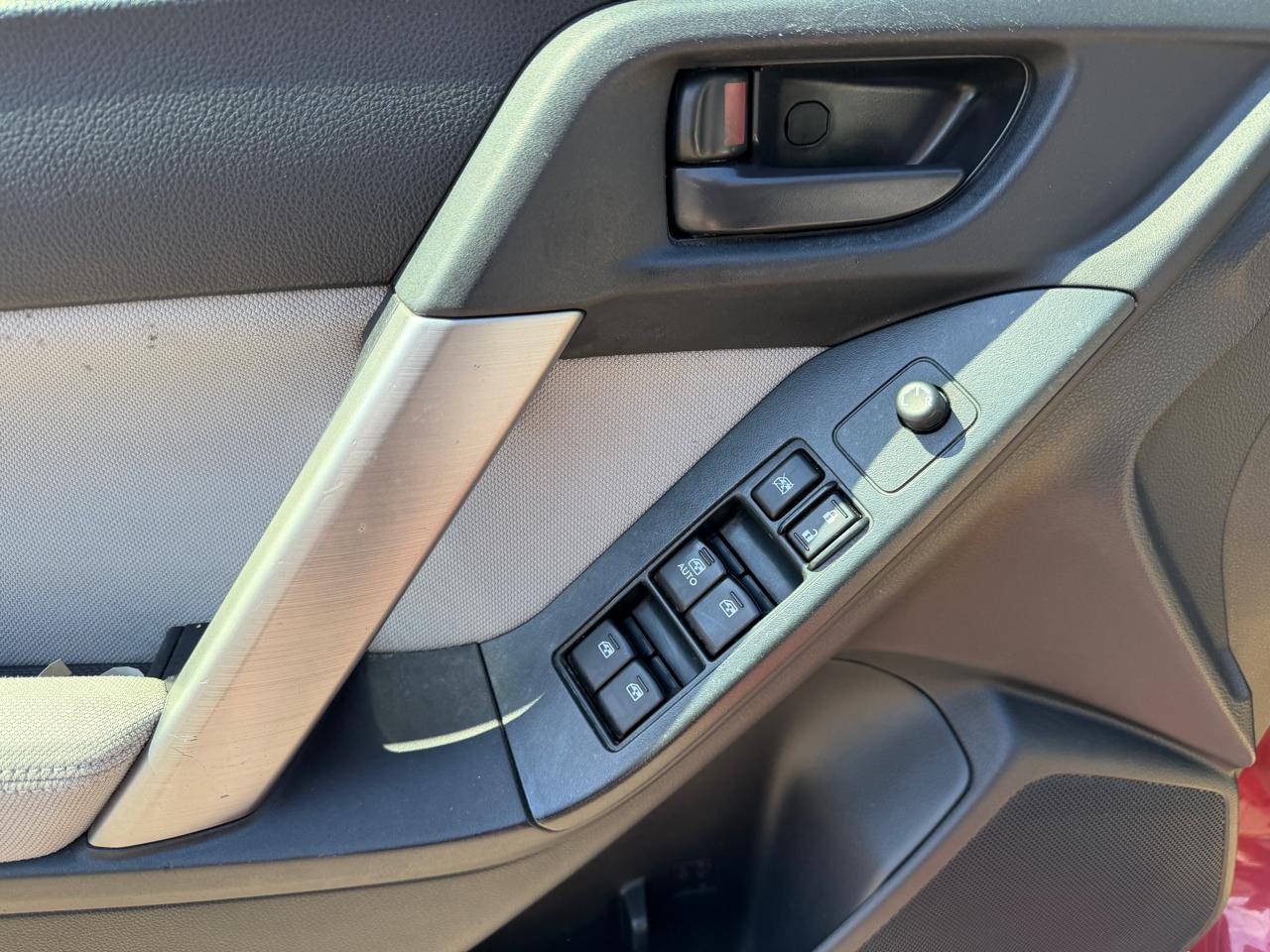 Subaru Forester 2.5i Premium 2015