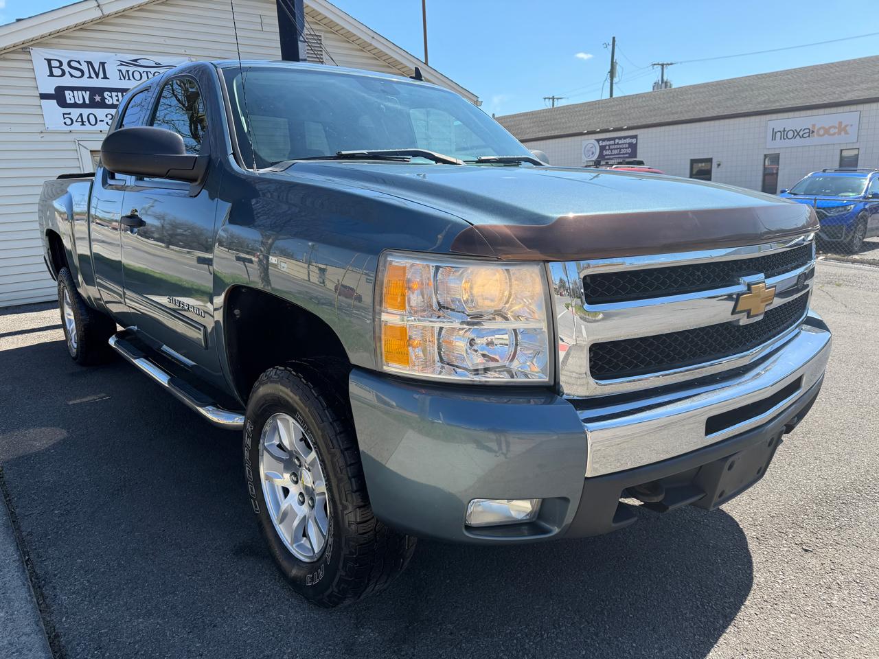 Chevrolet Silverado 1500 LT Ext. Cab Long Box 4WD 2011