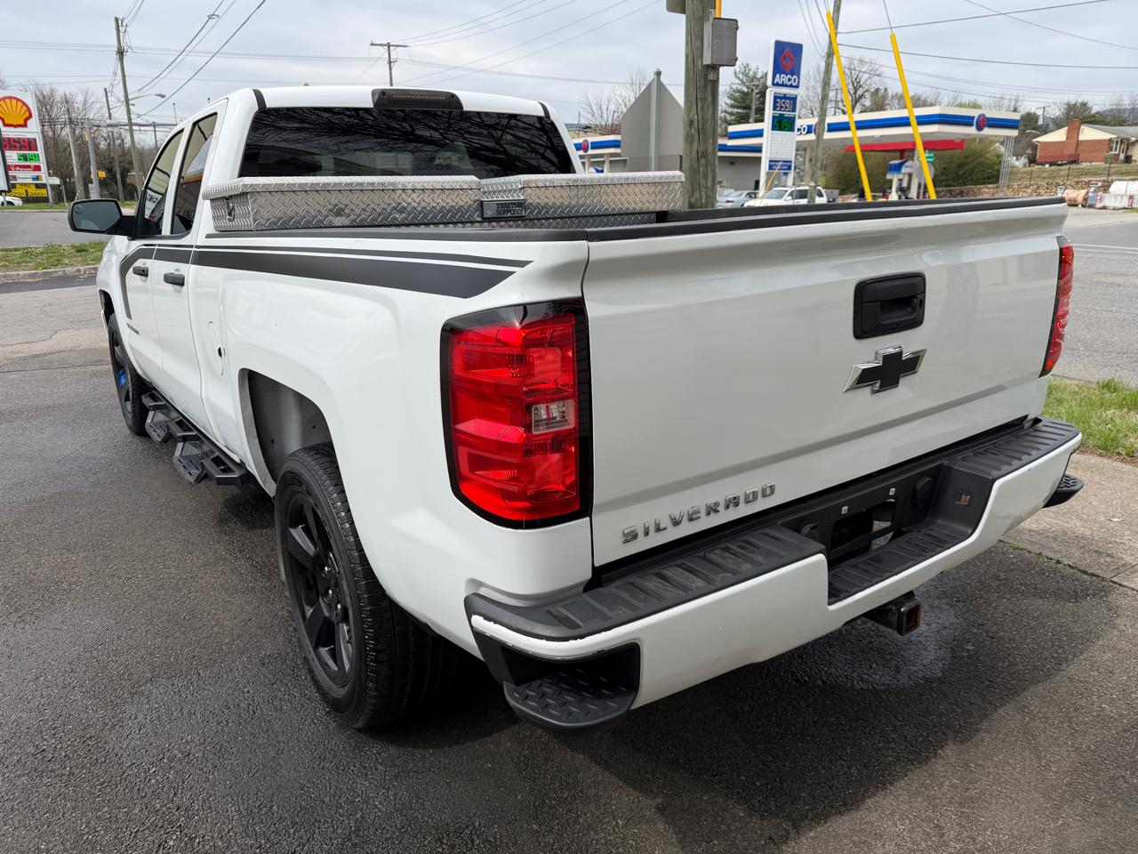 Chevrolet Silverado 1500  2018