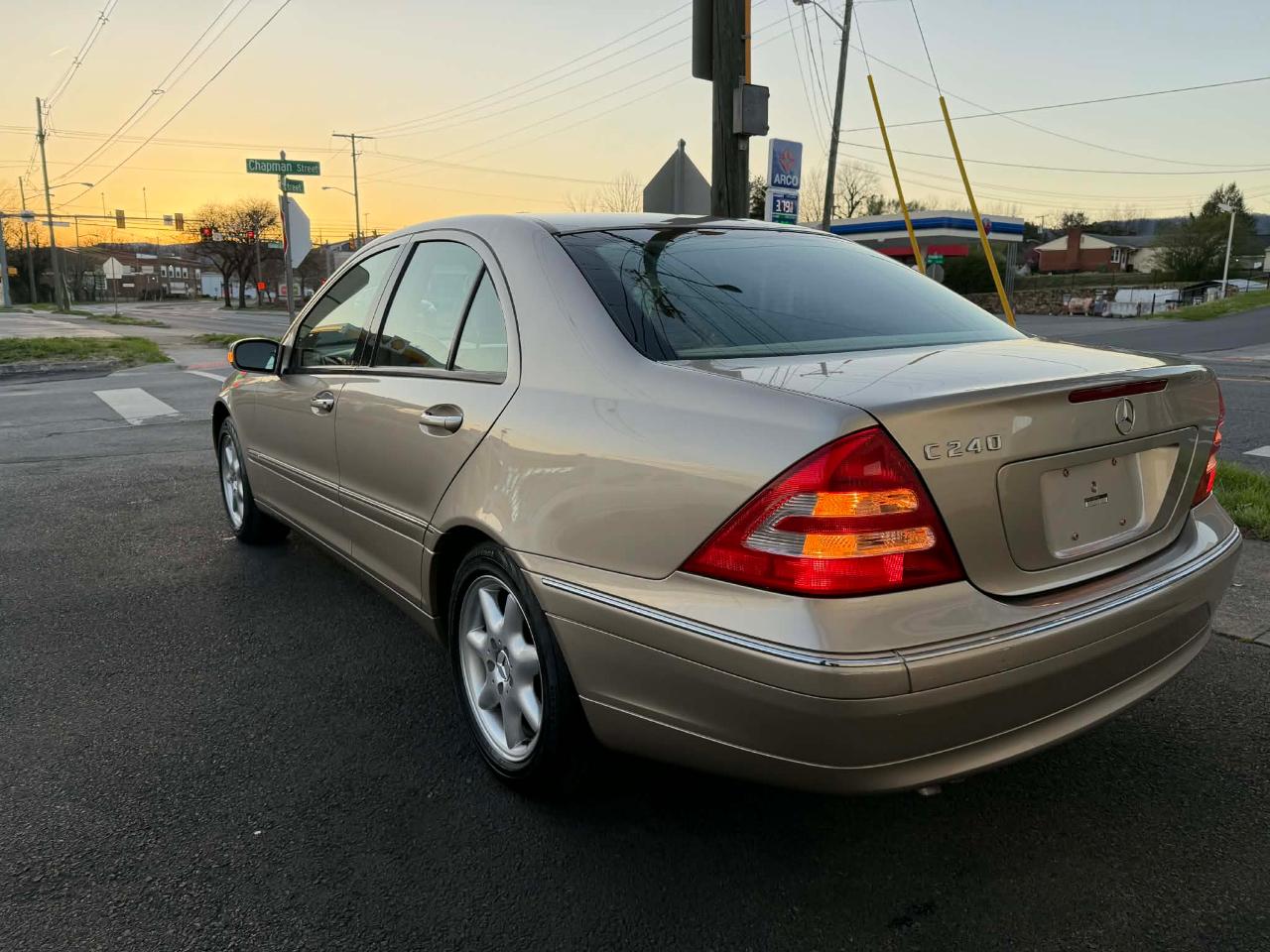 Mercedes-Benz C-Class C240 Sedan 2002