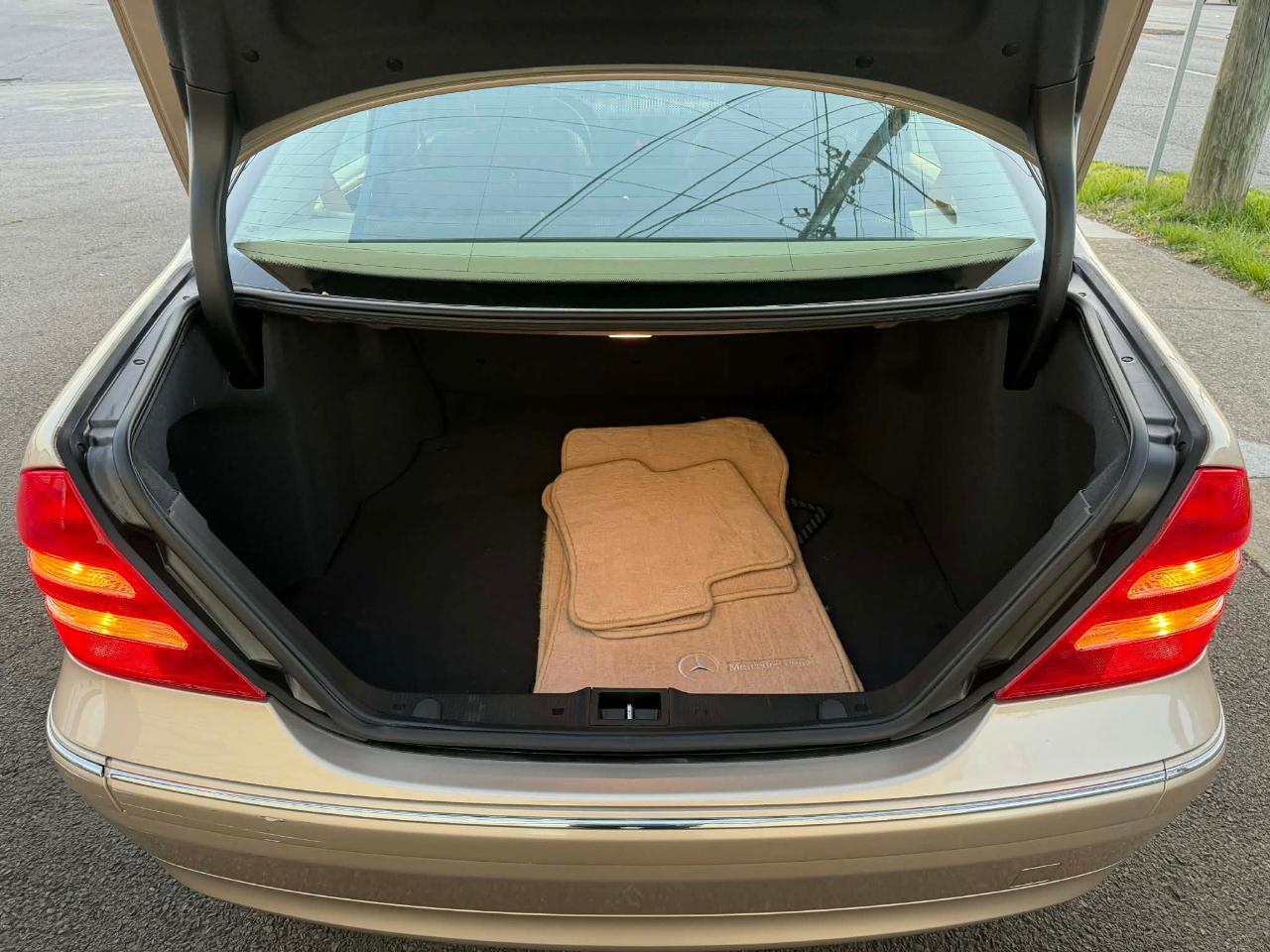 Mercedes-Benz C-Class C240 Sedan 2002