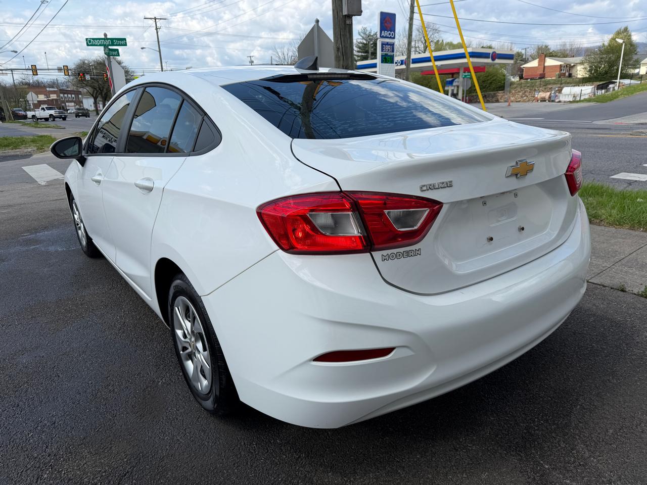 Chevrolet Cruze LS Auto 2019