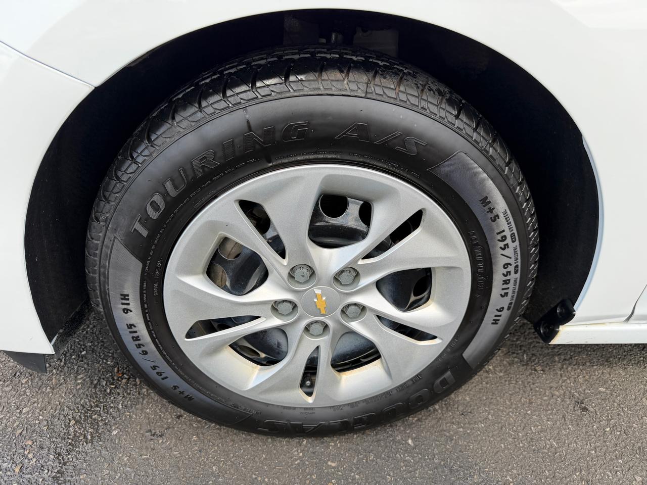 Chevrolet Cruze LS Auto 2019