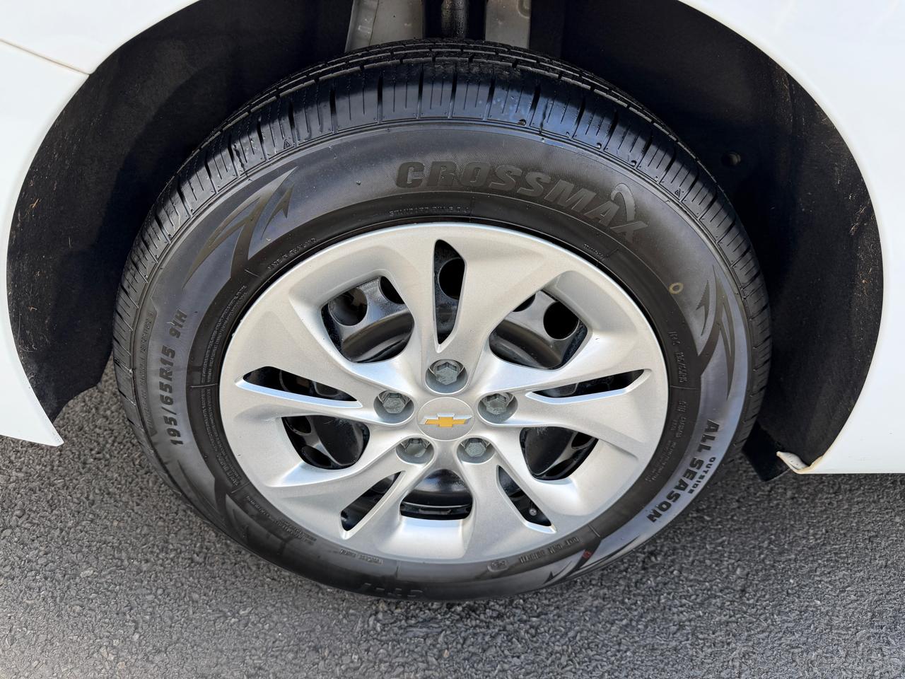 Chevrolet Cruze LS Auto 2019