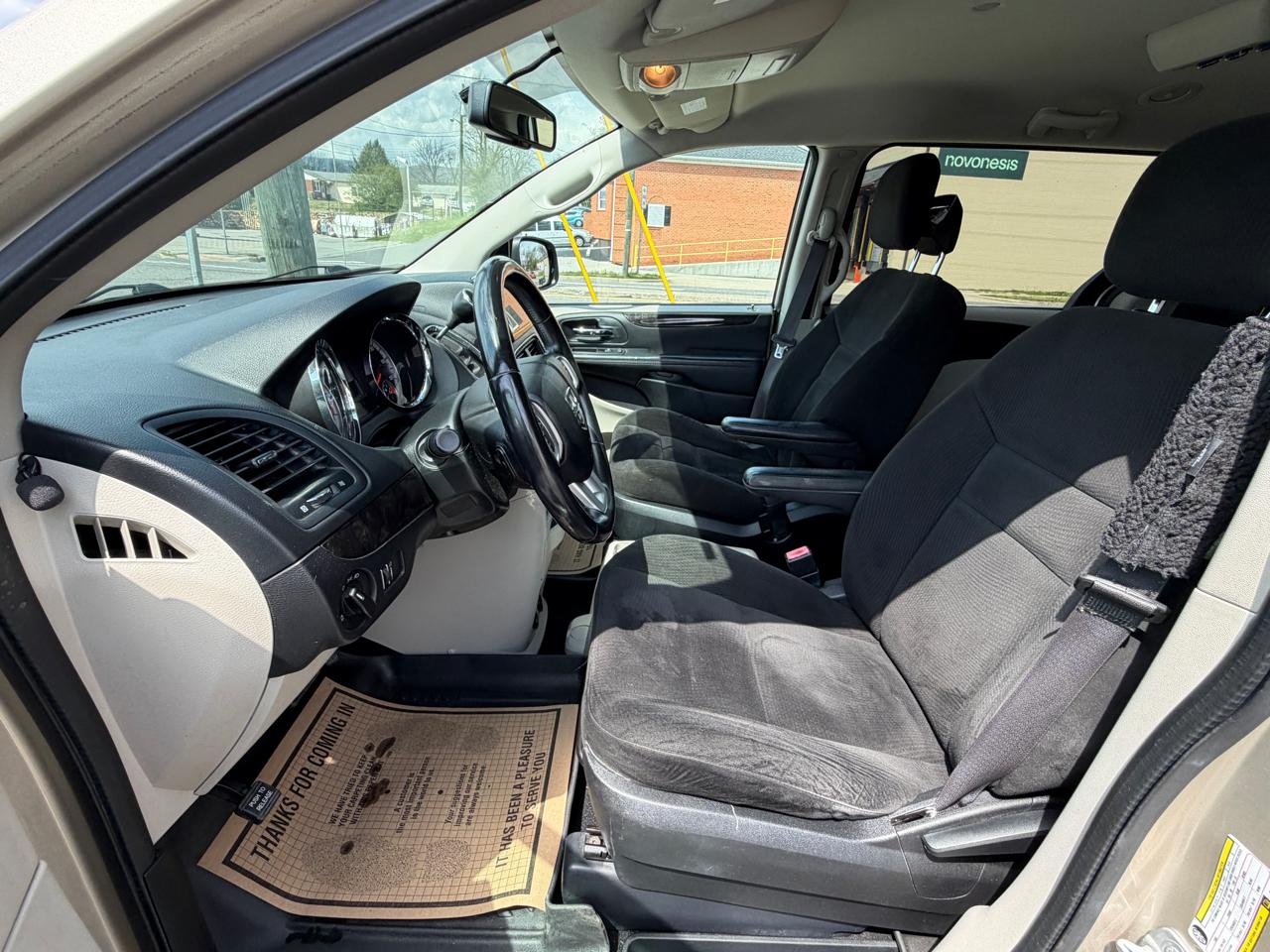 Dodge Grand Caravan SE 2015