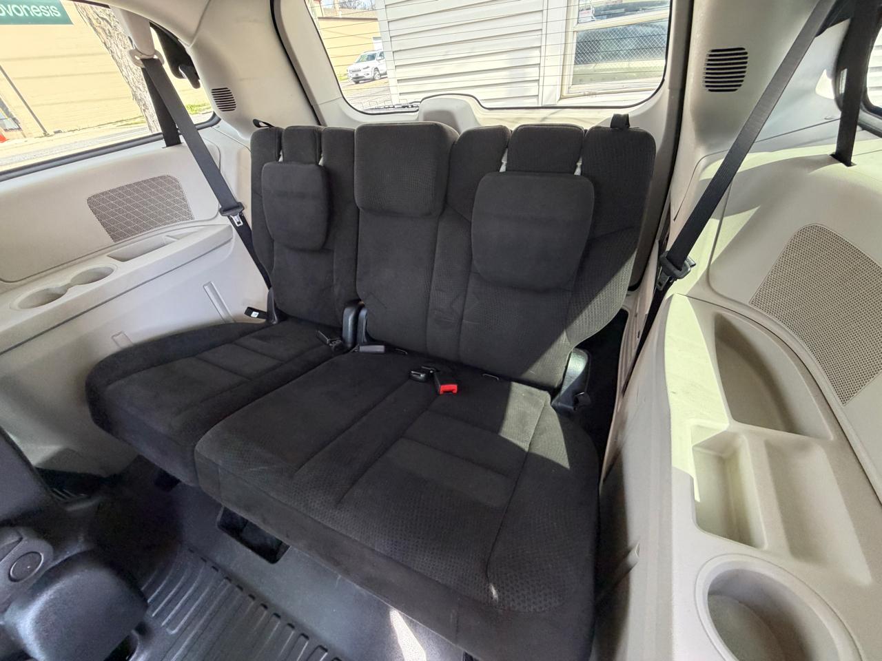 Dodge Grand Caravan SE 2015