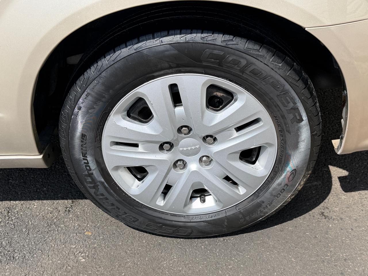 Dodge Grand Caravan SE 2015