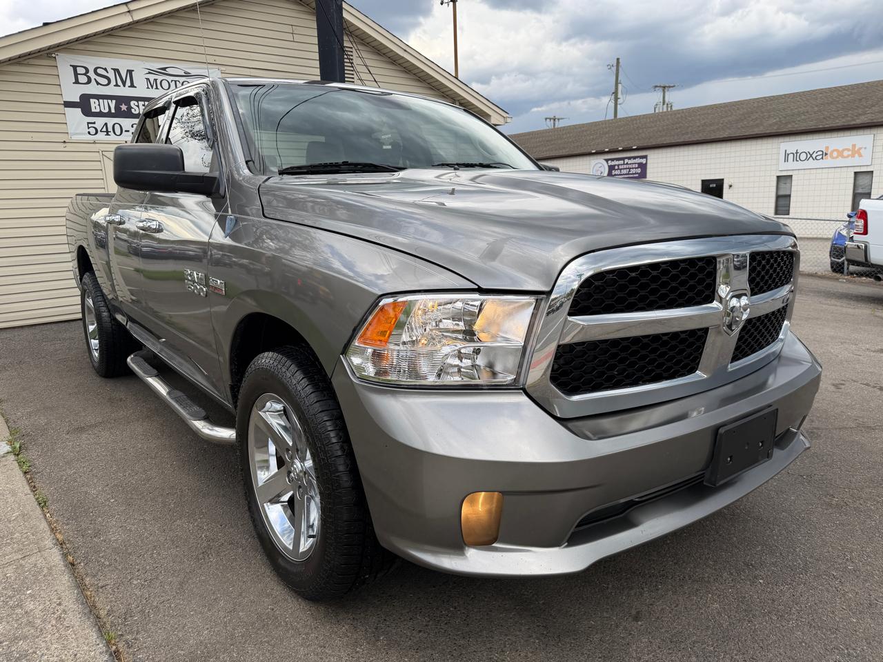 RAM 1500 Tradesman Quad Cab 4WD 2013