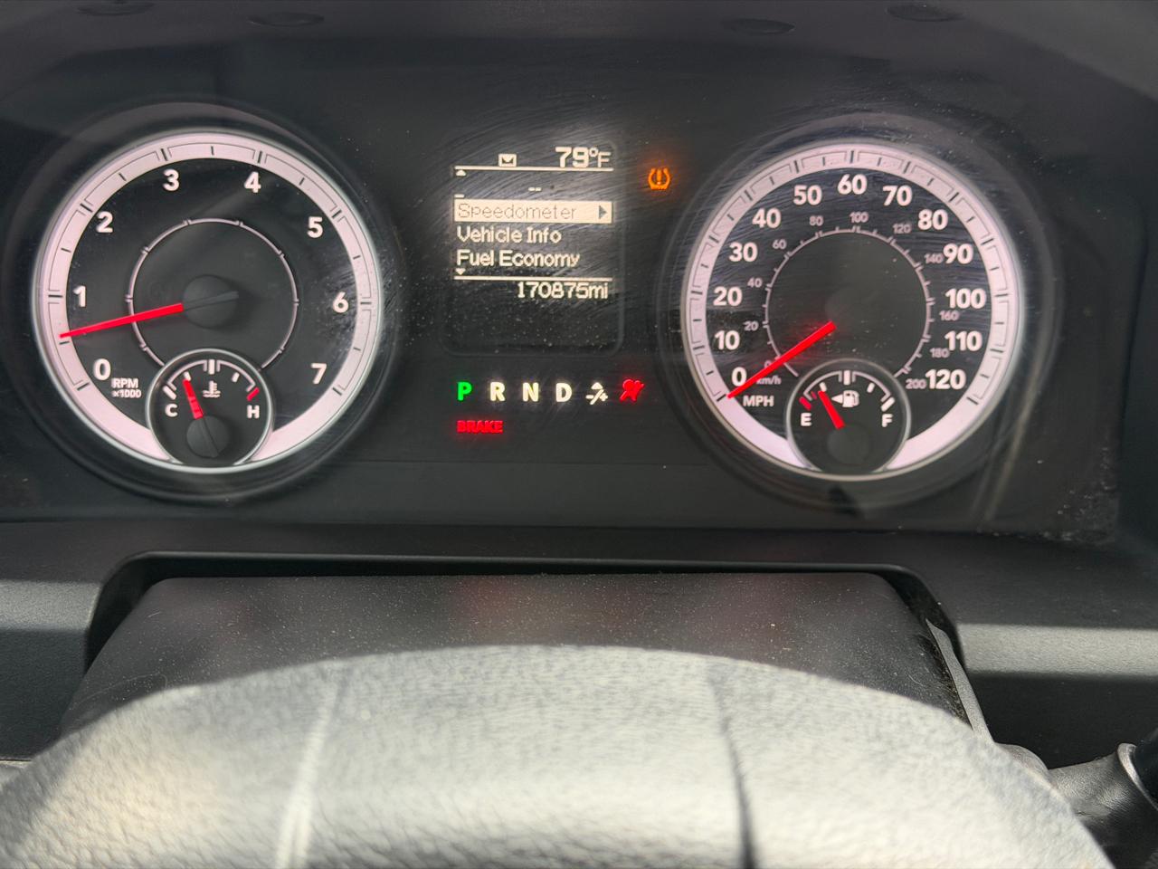 RAM 1500 Tradesman Quad Cab 4WD 2013