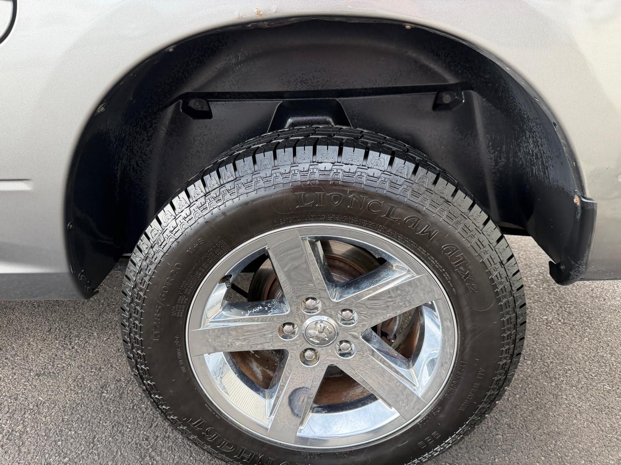 RAM 1500 Tradesman Quad Cab 4WD 2013