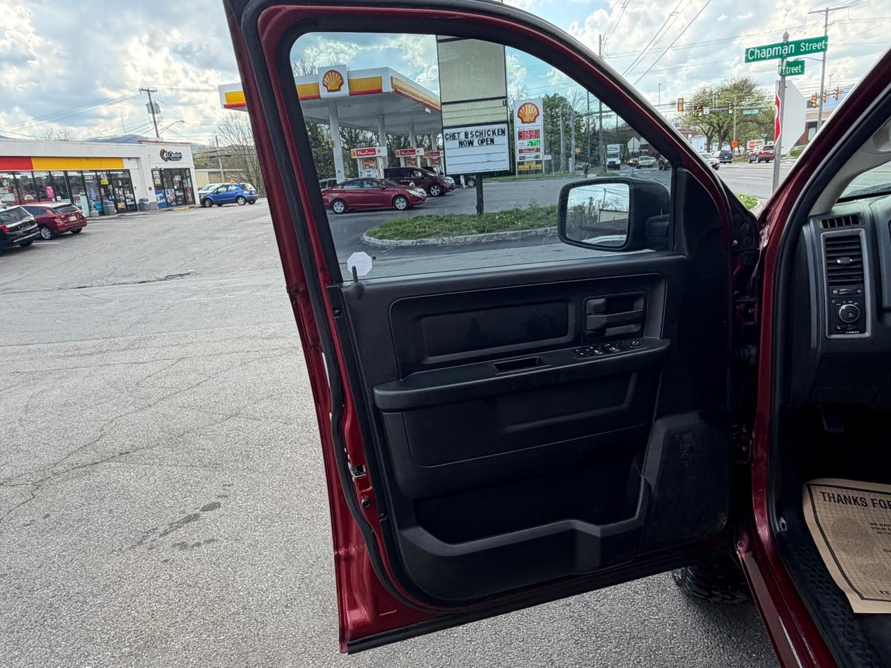 RAM 1500 Tradesman Quad Cab 4WD 2018