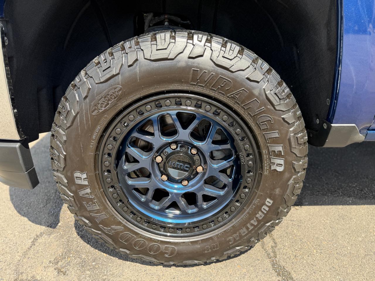 Chevrolet Silverado 1500 LT Double Cab 4WD 2017