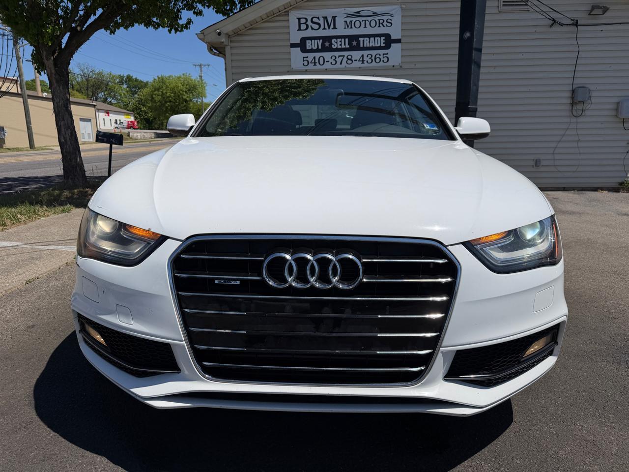 Audi A4 2.0T Sedan quattro Tiptronic 2015