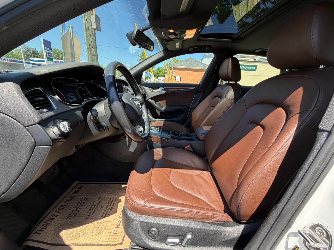 Audi A4 2.0T Sedan quattro Tiptronic 2015