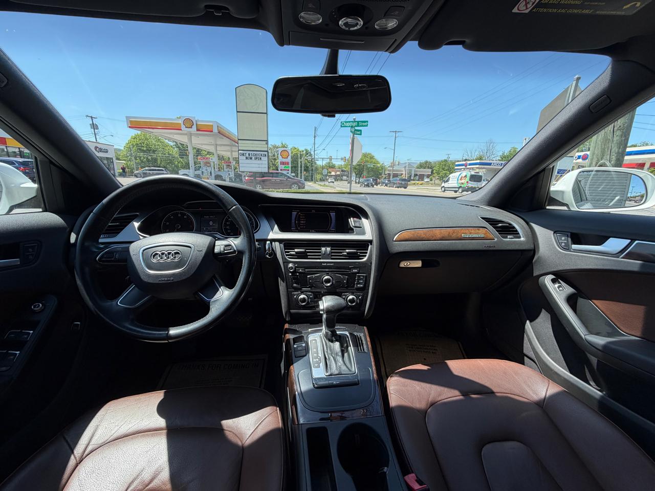 Audi A4 2.0T Sedan quattro Tiptronic 2015