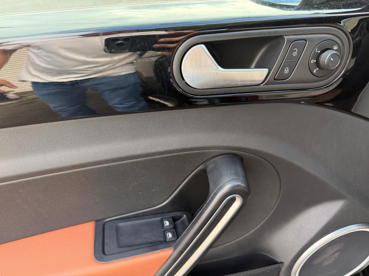 Volkswagen Beetle 1.8T Classic 2015