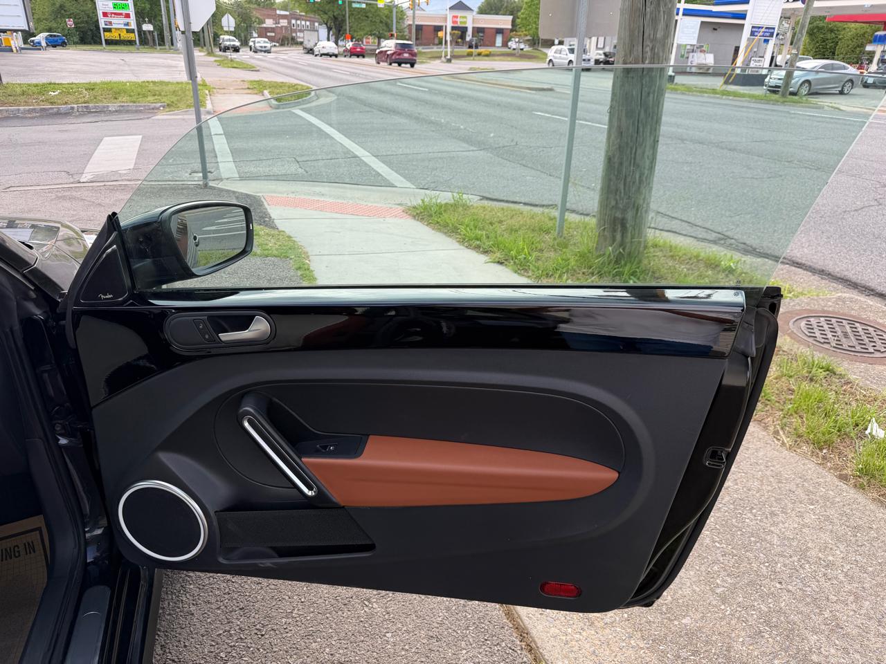 Volkswagen Beetle 1.8T Classic 2015