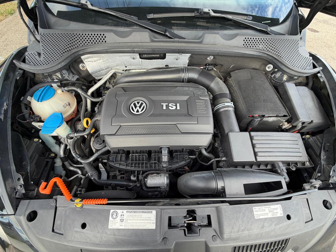 Volkswagen Beetle 1.8T Classic 2015