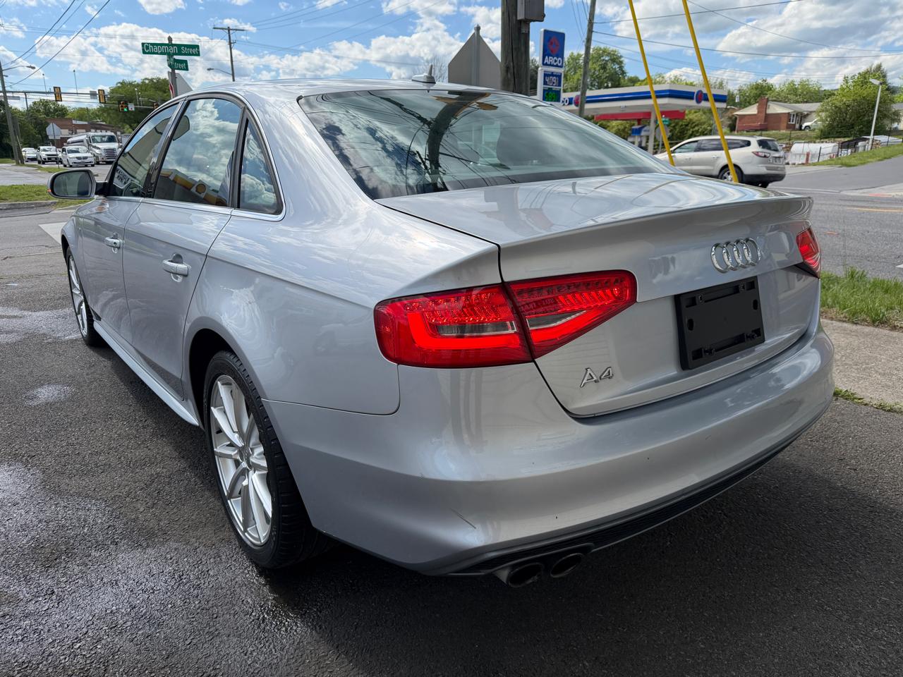 Audi A4 2.0 T Sedan FrontTrak Multitronic 2015