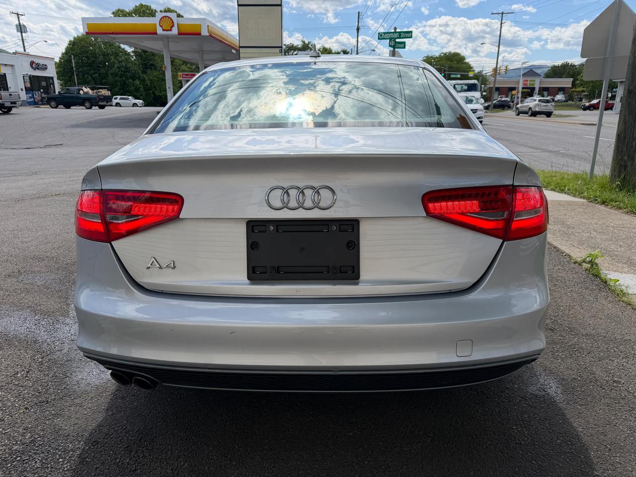 Audi A4 2.0 T Sedan FrontTrak Multitronic 2015