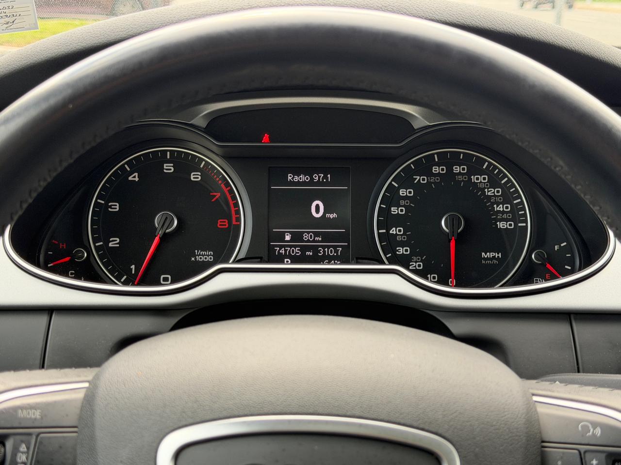 Audi A4 2.0 T Sedan FrontTrak Multitronic 2015