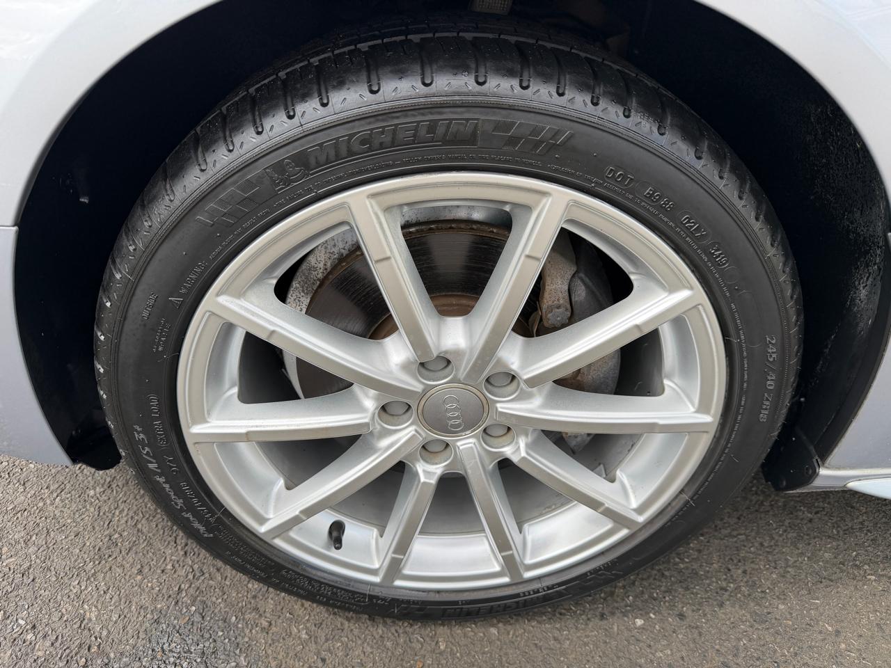 Audi A4 2.0 T Sedan FrontTrak Multitronic 2015