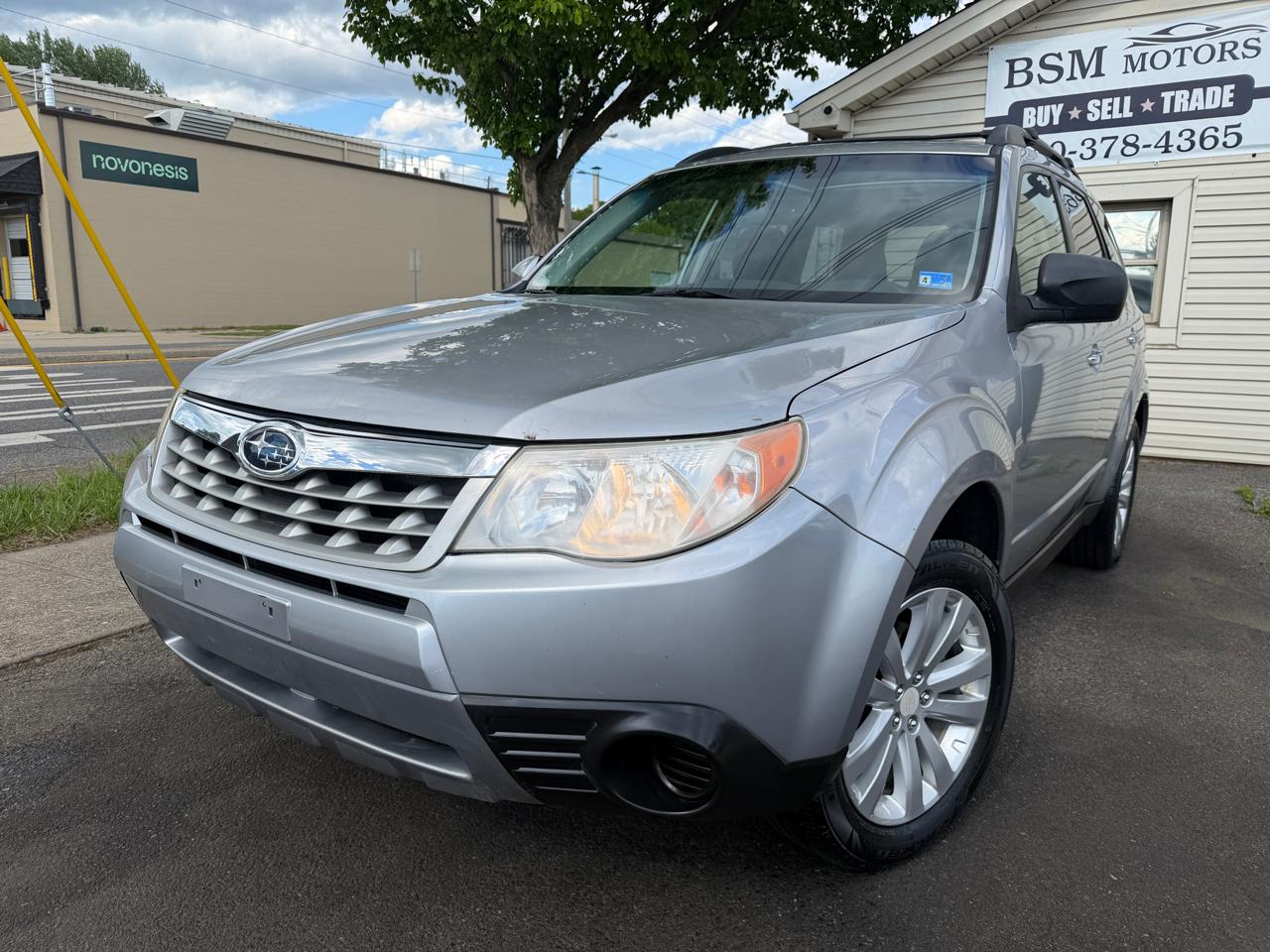 Subaru Forester 2.5X Premium 2012