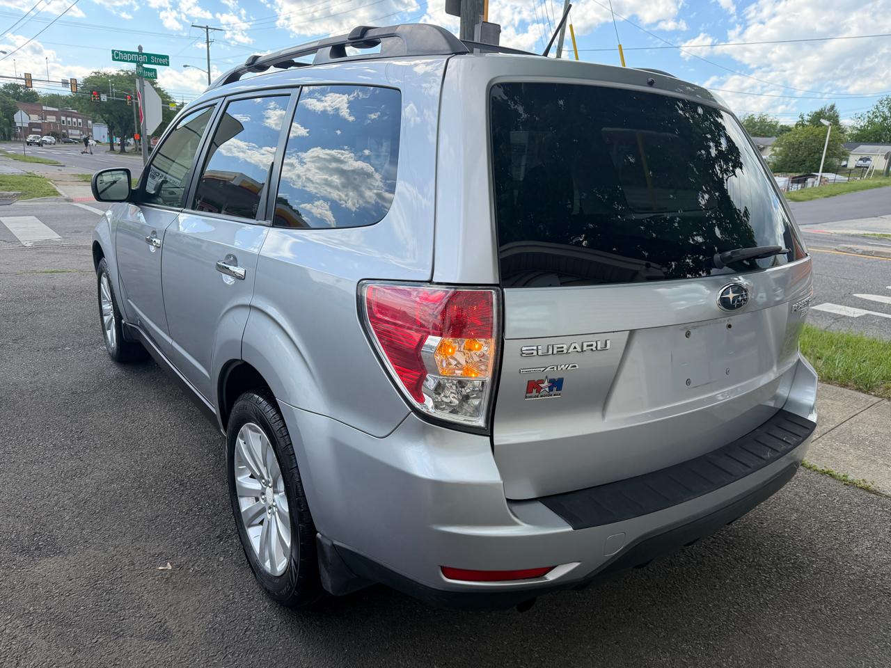 Subaru Forester 2.5X Premium 2012