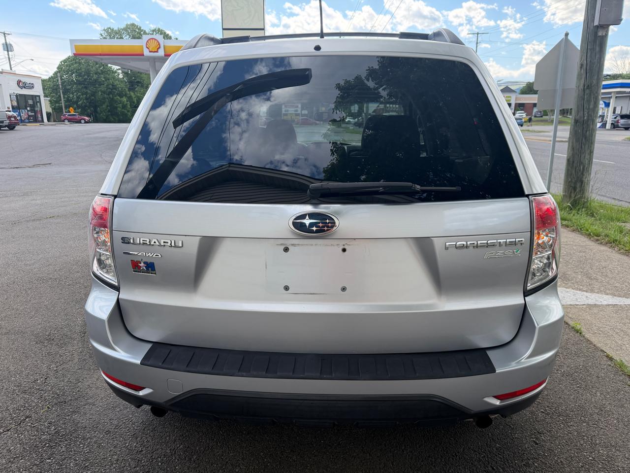 Subaru Forester 2.5X Premium 2012