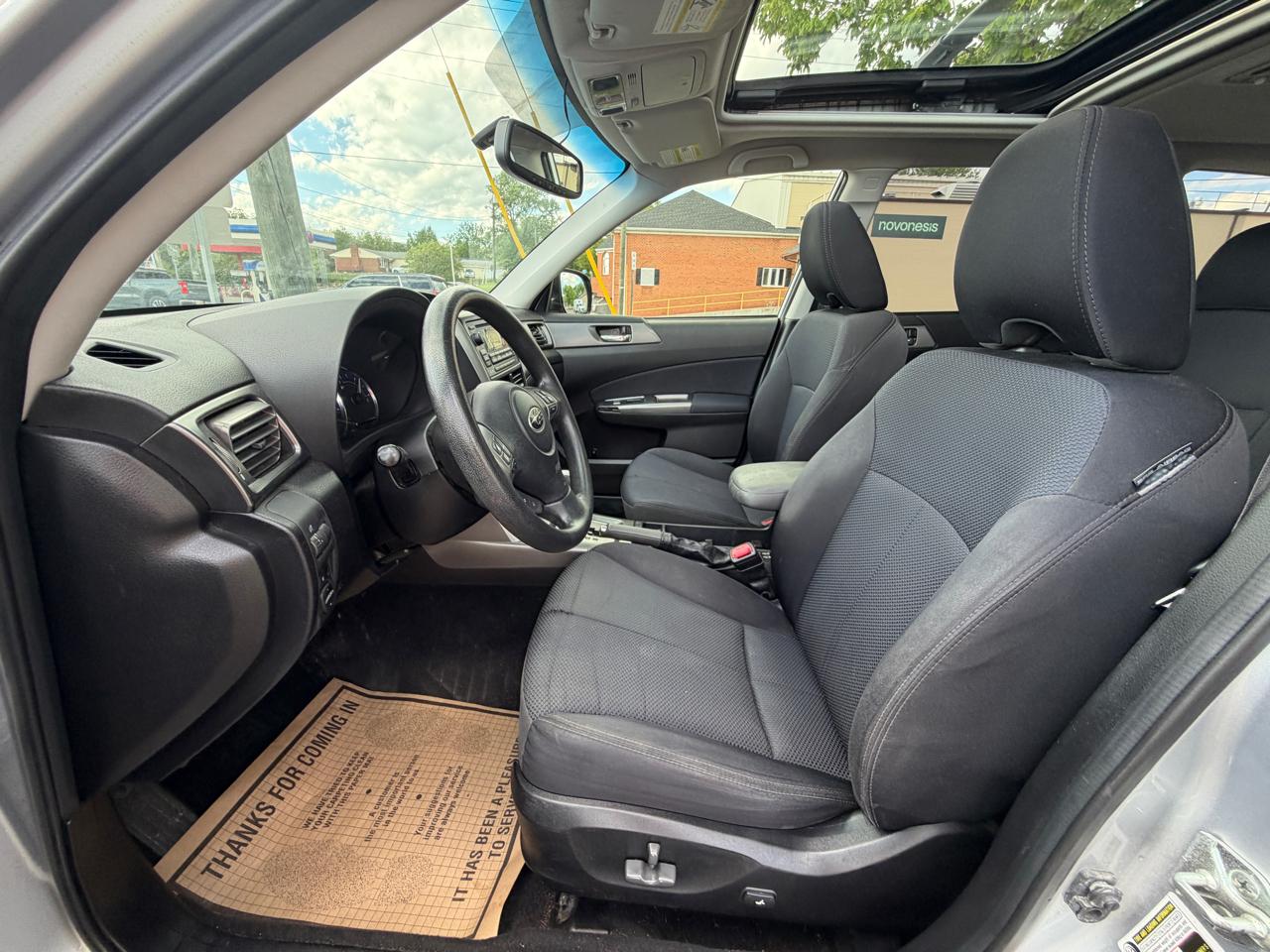 Subaru Forester 2.5X Premium 2012