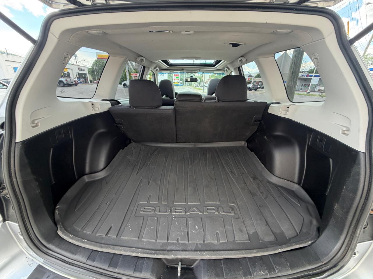 Subaru Forester 2.5X Premium 2012