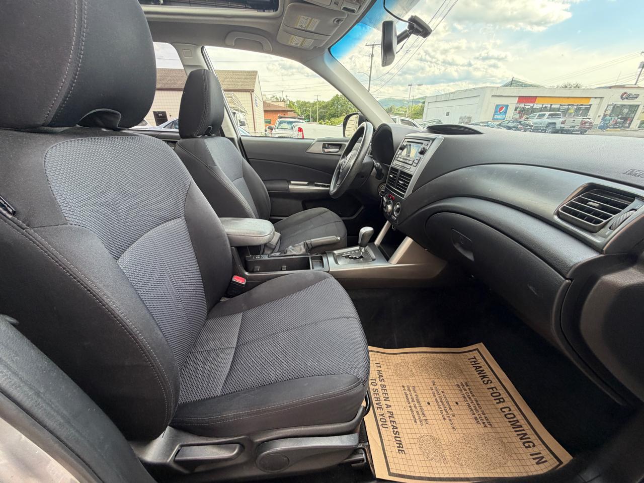 Subaru Forester 2.5X Premium 2012