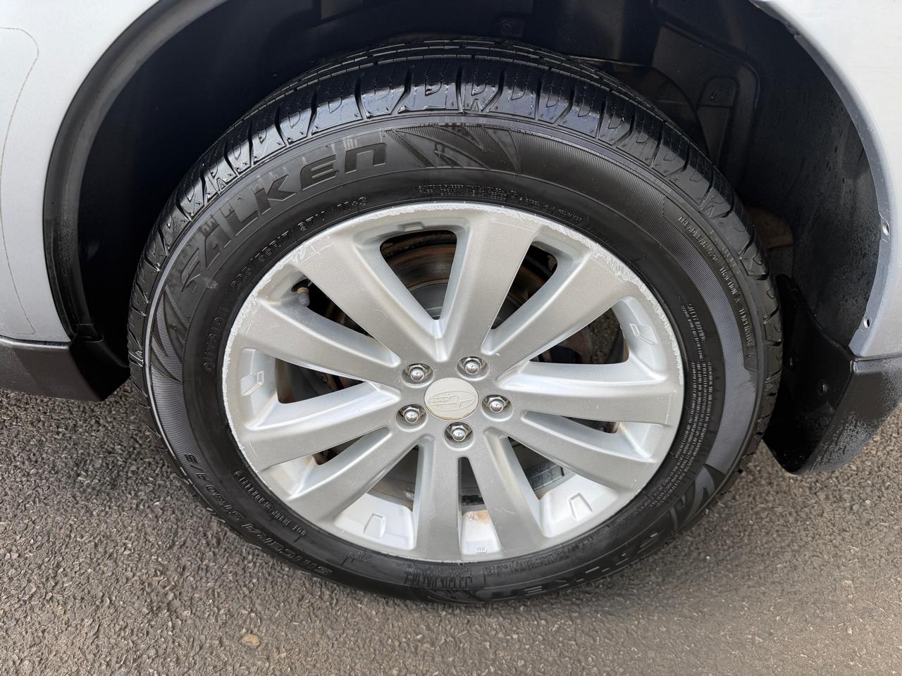 Subaru Forester 2.5X Premium 2012