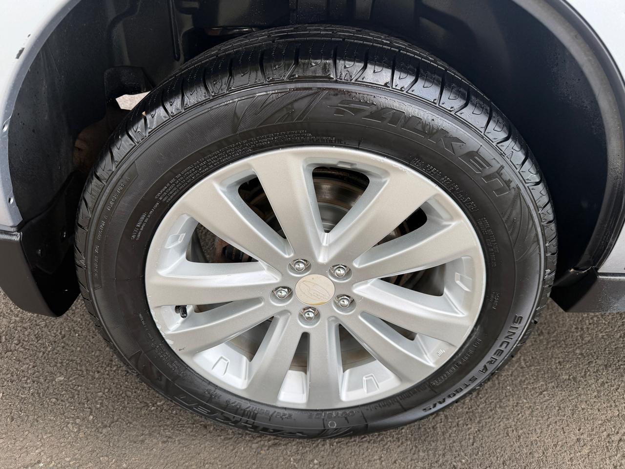 Subaru Forester 2.5X Premium 2012