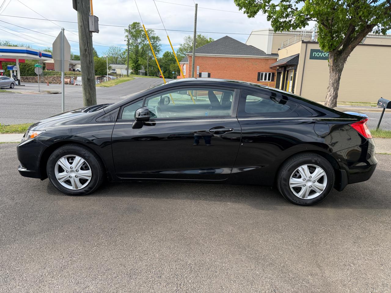 Honda Civic LX Coupe 5-Speed AT 2013