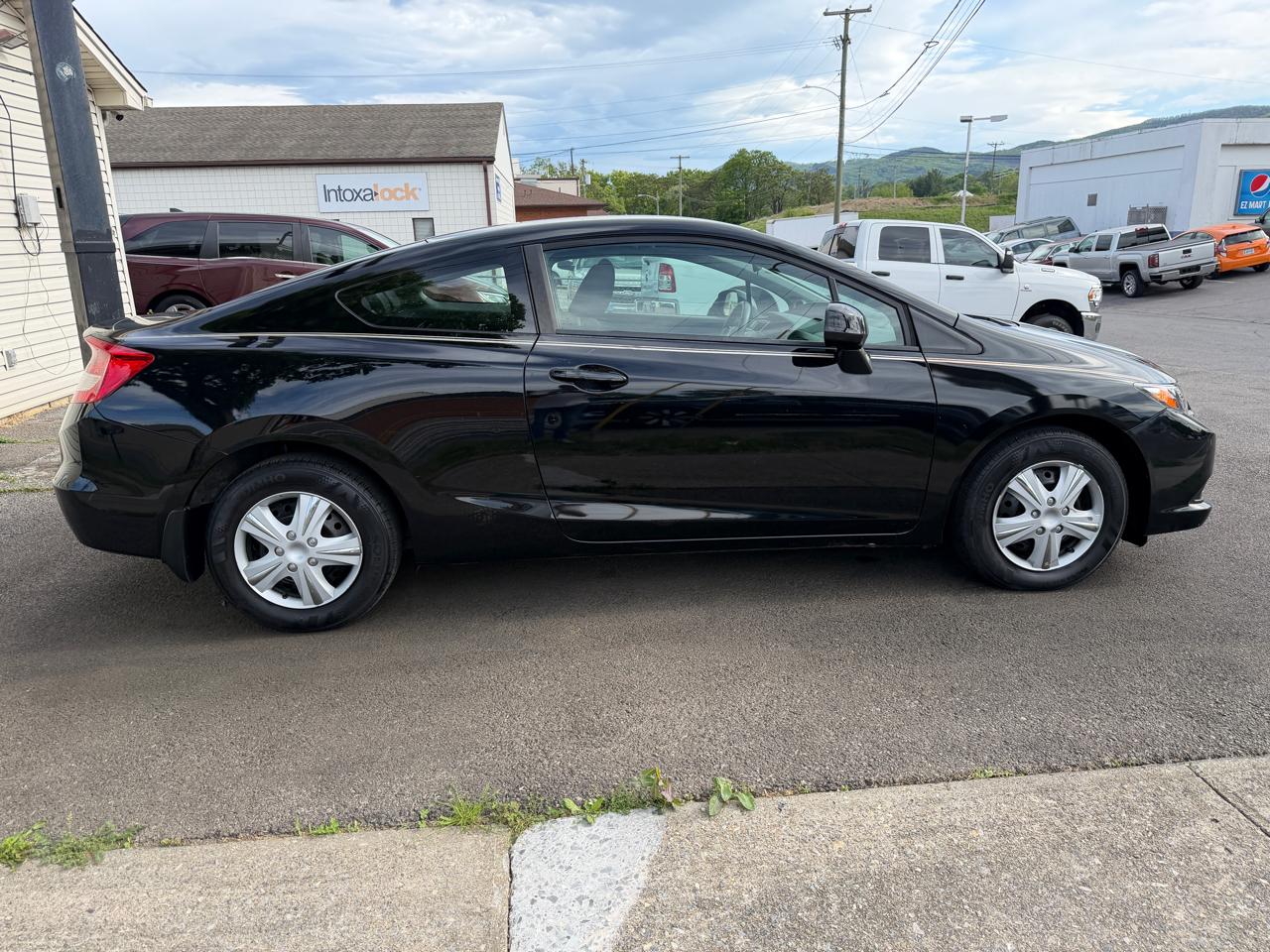 Honda Civic LX Coupe 5-Speed AT 2013