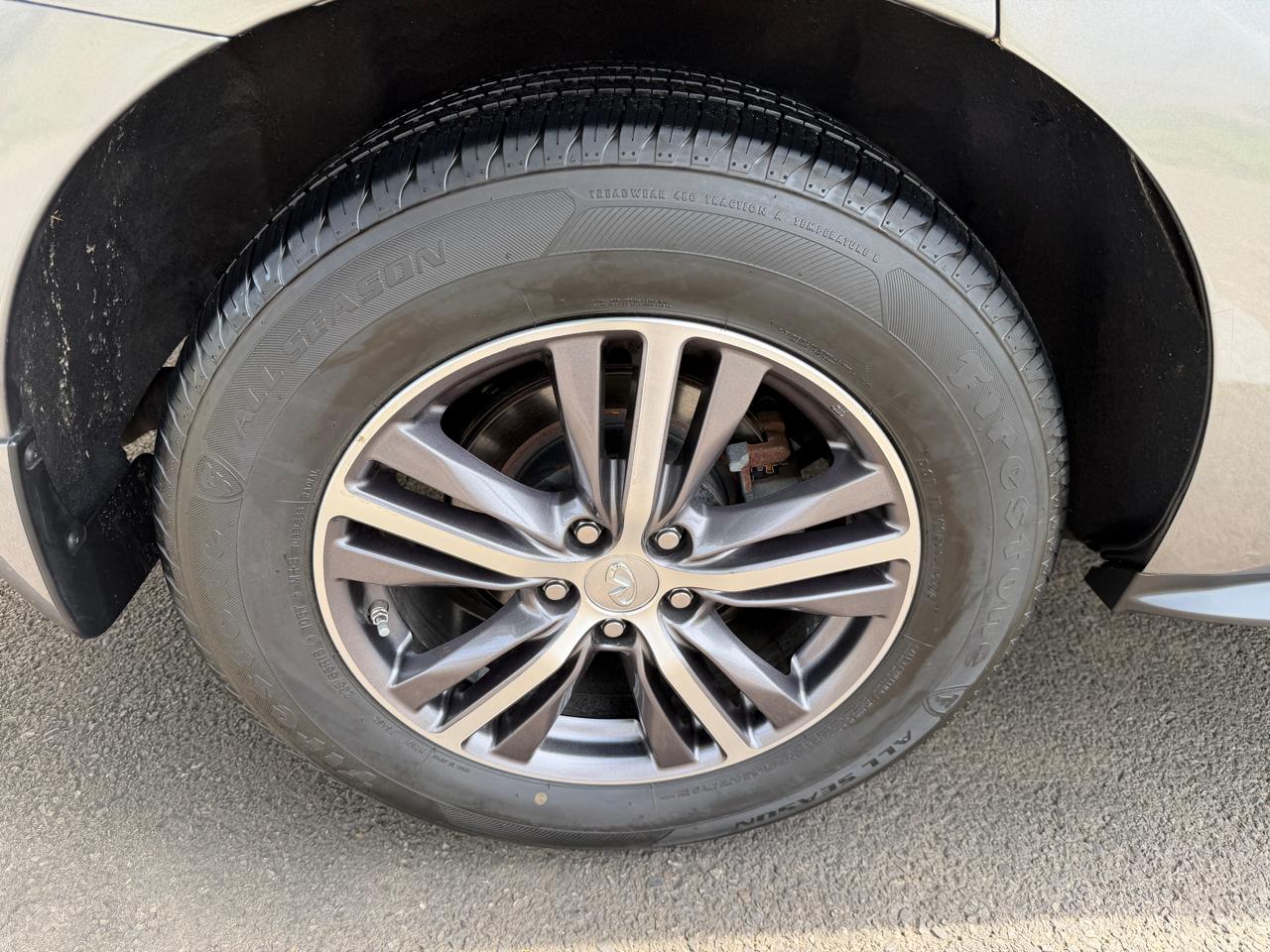 Infiniti QX60 Base AWD 2017